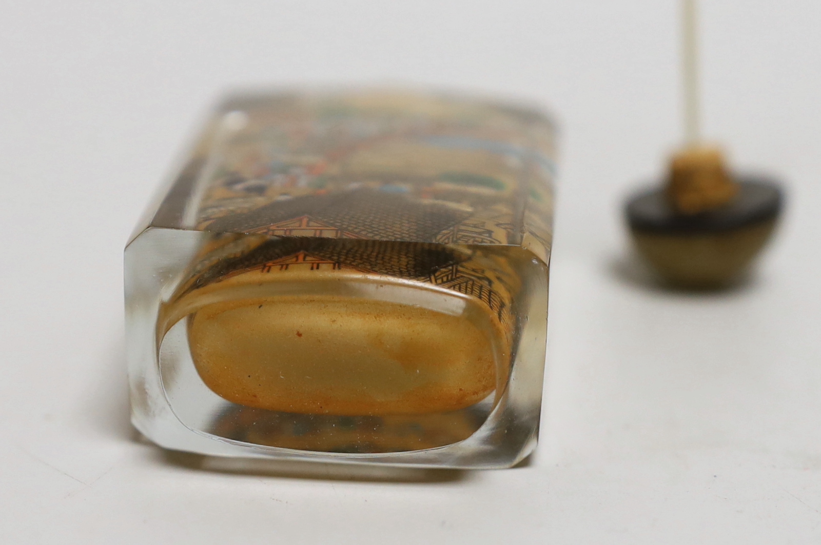 A Chinese inside painted snuff bottle, signed Yang Guoying, 9cm